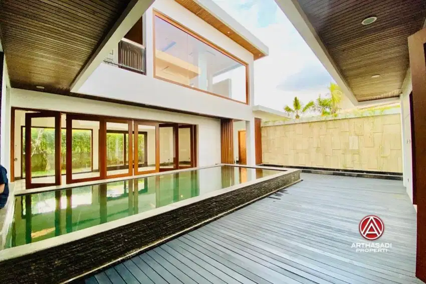 PONDOK INDAH, RUMAH BARU MODERN TROPICAL MINIMALIS