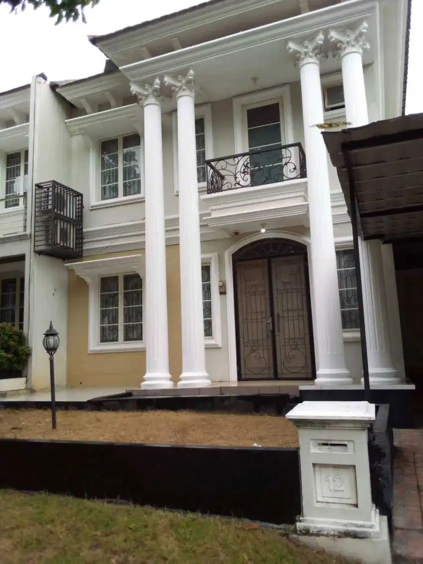 Sewa Rumah Oakwood Semi Furnish Besar 4 Kamar, Lippo Cikarang, Bekasi