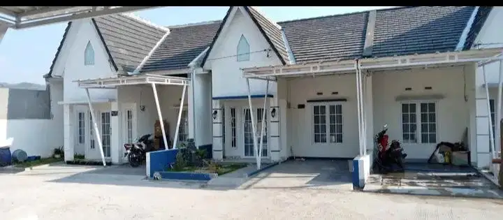 jual rumah mewah murah akses pinggir jalan raya Cibaduyut - baleendah