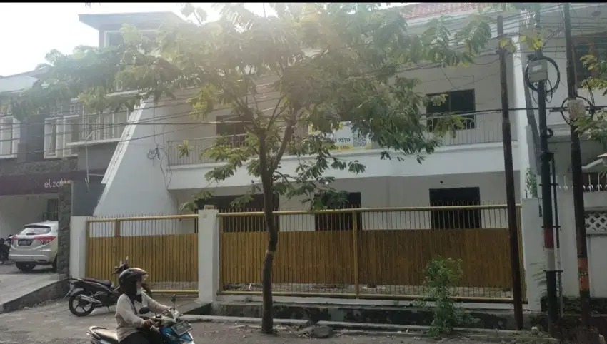 Dijual Rumah Gayungsari Barat