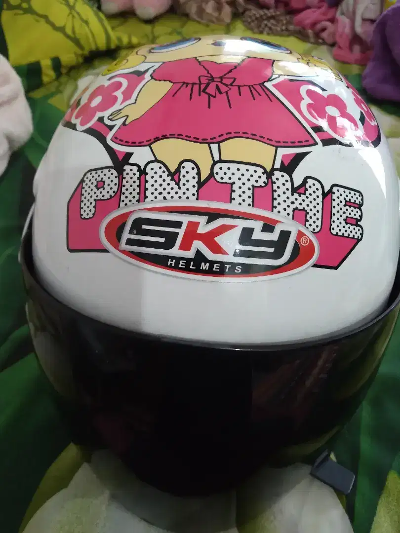 Helm anak LOL ,bekas seperti baru