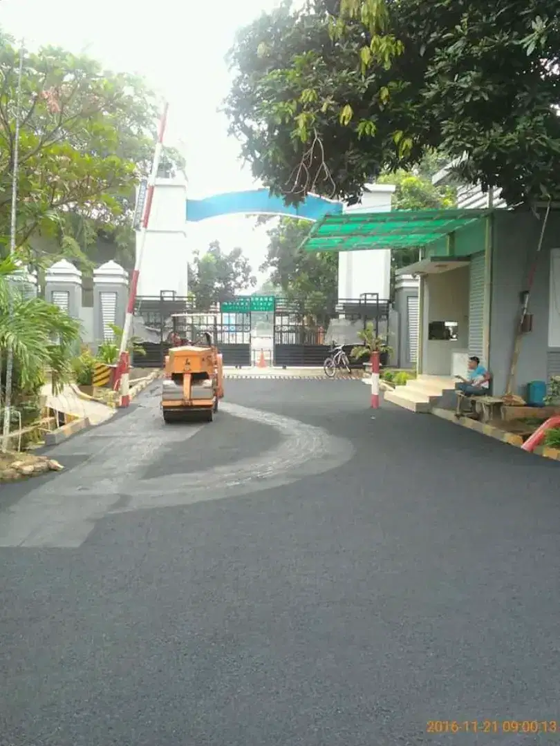 Pengaspalan jalan