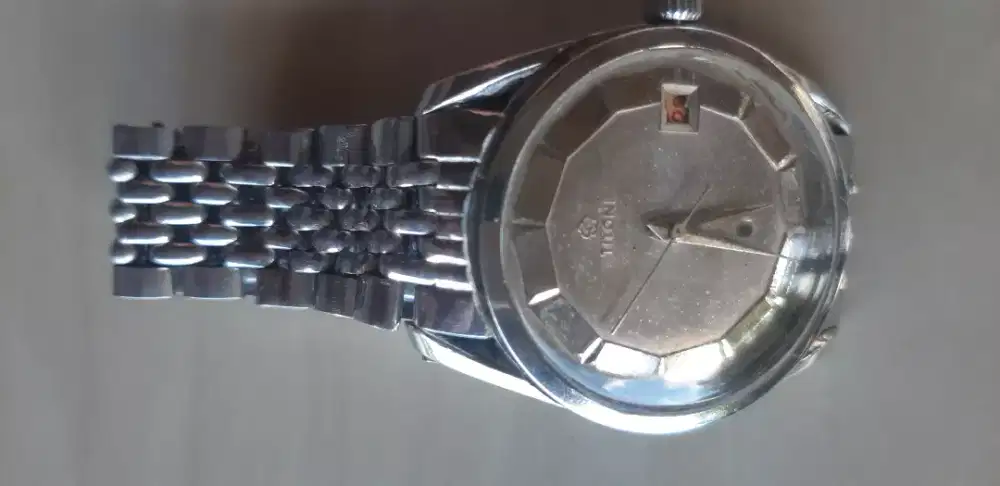 Jual Santai TITONI Jewel 77, Coin Gold