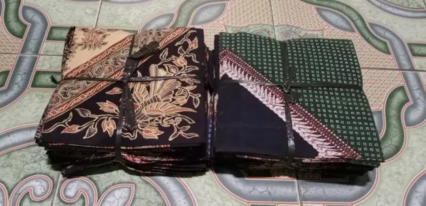 Taplak meja besar motif batik bahan halus