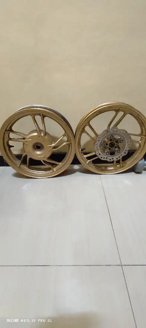 Velg kipas original vario 150 gold