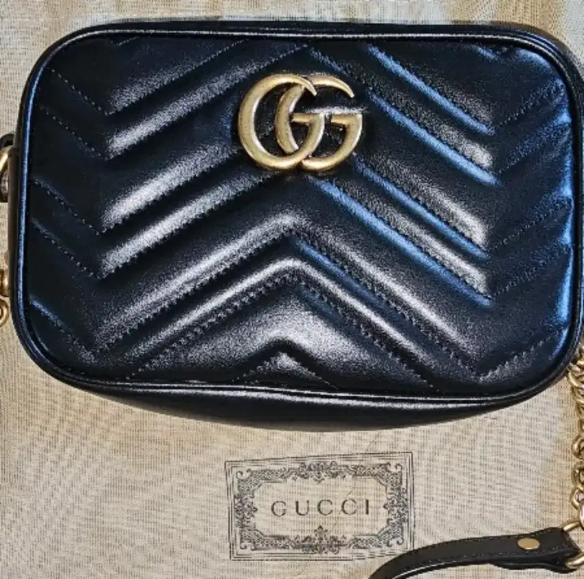 Gucci Marmont Black Ukuran S