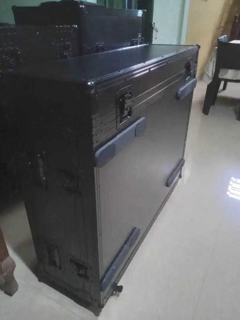 hardcase mixer midas M32