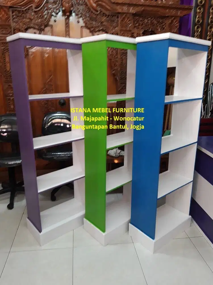 Almari Lemari Rak Buku Sepatu Kotak Sekat Susun Tingkat Serbaguna Kayu