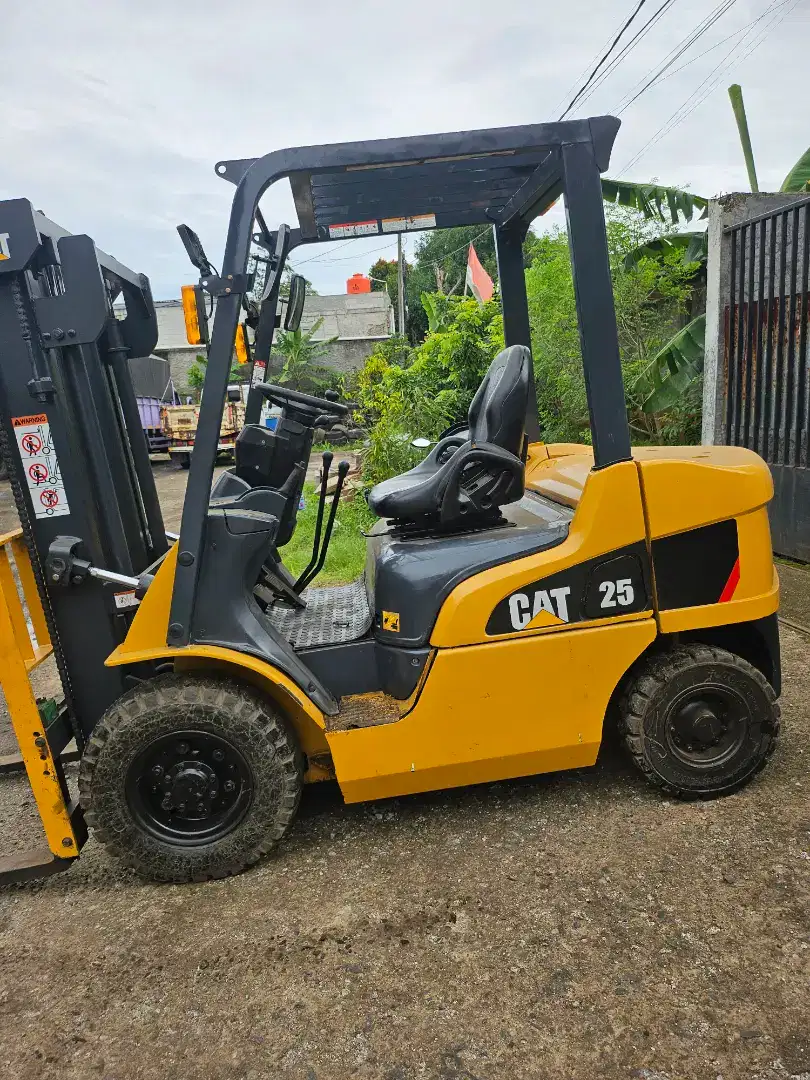 Forklift diesel 2,5 ton