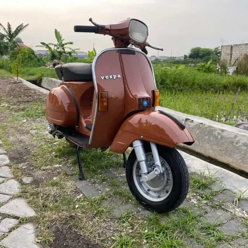 Vespa PX 1981 copper brown