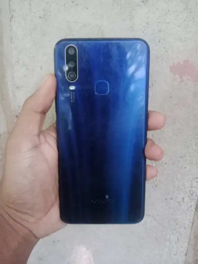 Vivo 1904 ram3 internal 64gb