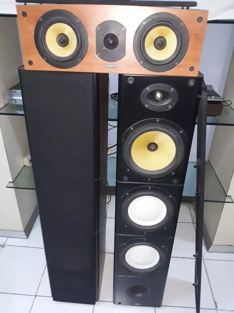 SPEAKER ACOUSTIC MONITOR AM7 + REF CENTER C1