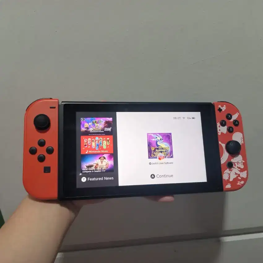 Nintendo switch V2 fullset plus dock