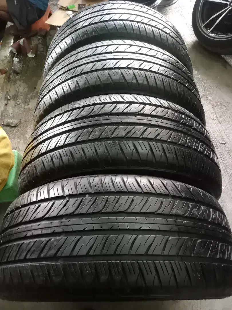 Dunlop grandtrek PTA 285 50 R20