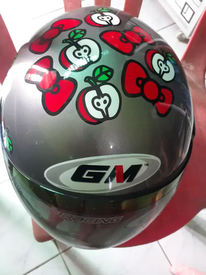 Helm GM hello kitty