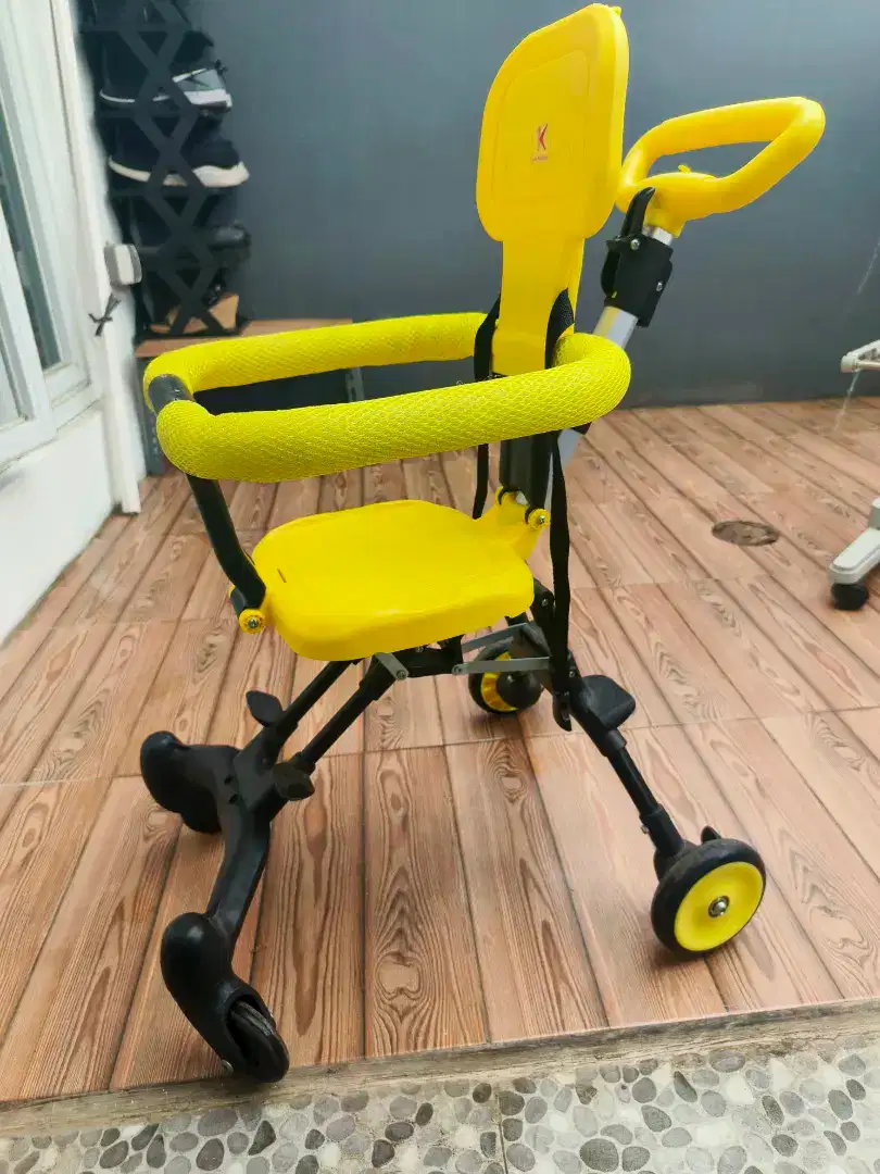 Stroller Dorongan Bayi Kereta Dorong Lipat