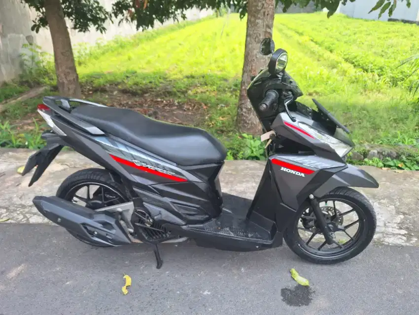 Vario 125 cbs 2017 orisinilan bisa kredit syariah angsuran TERMURAH