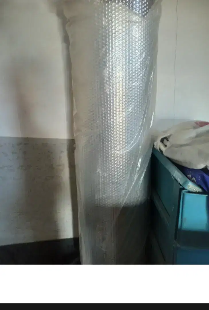 Alumunium foil bubble penahan panas atap rumah ukuran 120cmx20m 1 roll