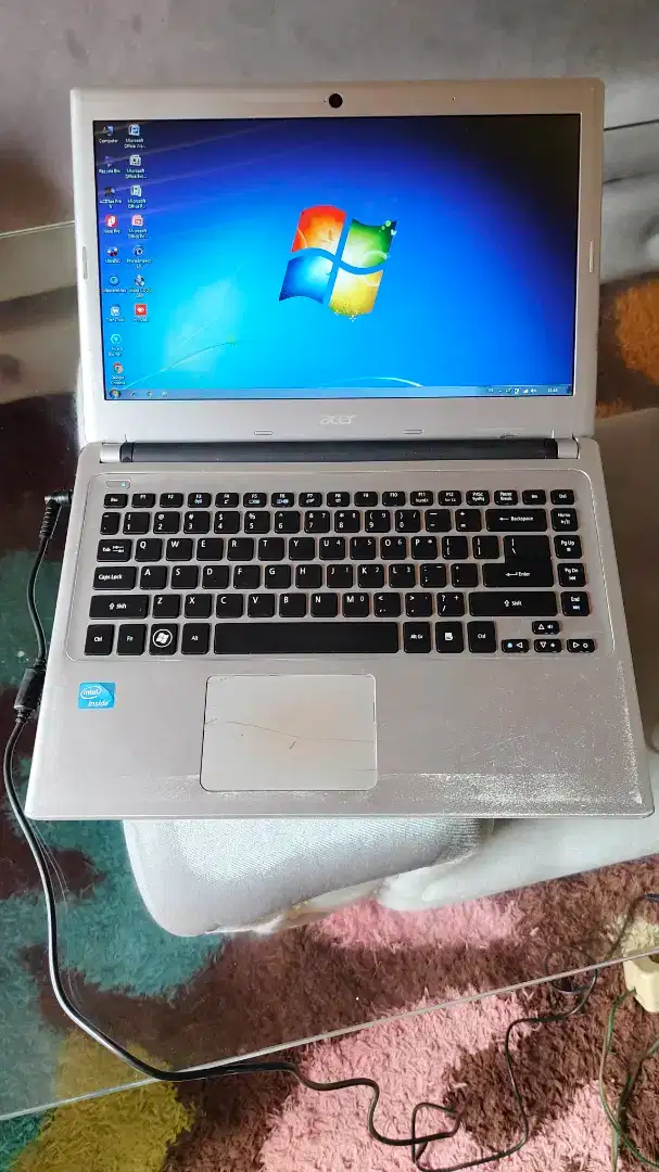 ACER V5 431 RAM 4/320GB NO MINUS