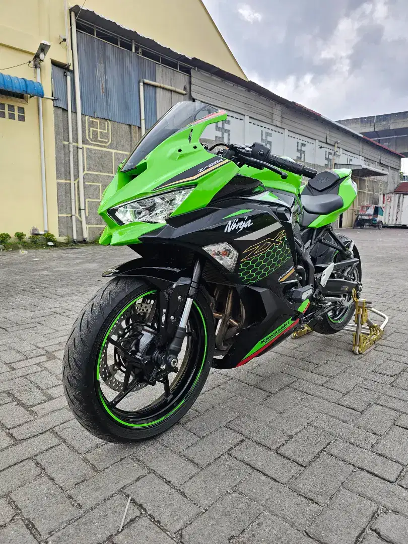 Kawasaki ZX25R ABS Hijau 2021