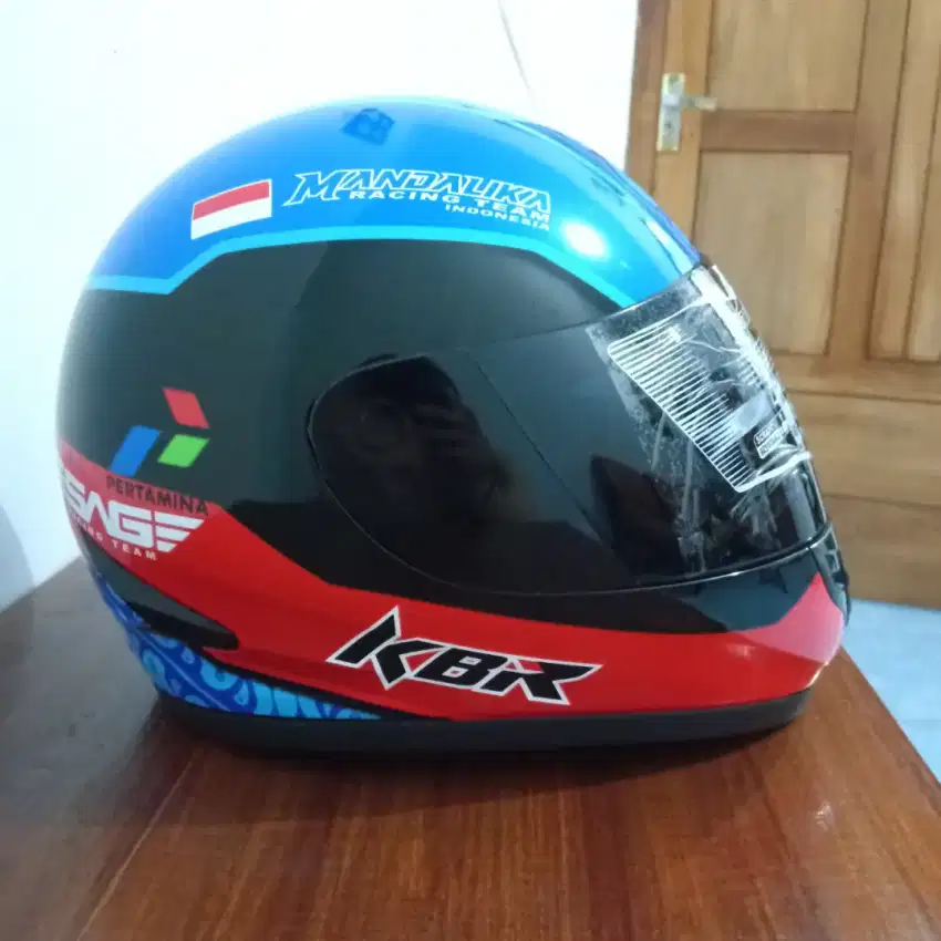 Helm Full Face KBR Motif NHK Mandalika Size M