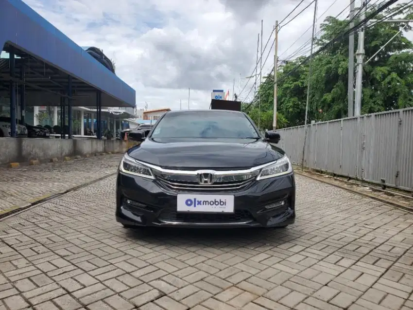 [OLX Mobbi] Honda Accord Hitam 2.4 VTI-L Bensin-AT 2016 PAH