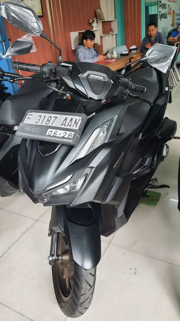 E Vario 160 cbs mulus siap pake no minus