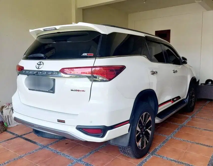 FORTUNER VRZ TRD SPORTIVO 2019 SUPER ISTIMIWIR, LOW KM 24 RB ORIKINTIL