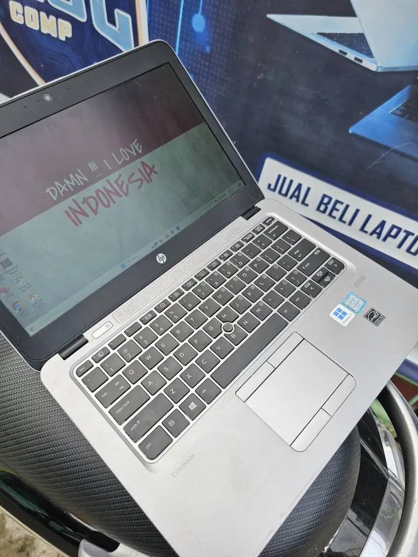 Laptop Hp 820 G2 Core i5 RAM 8GB Batre Awet Masih Mulus 90% Bergaransi