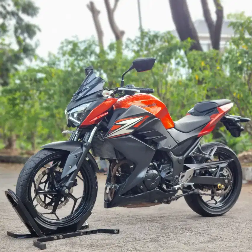 KAWASAKI Z250 ORANGE 2014 KM LOW PAJAK HIDUP SIAP GAS