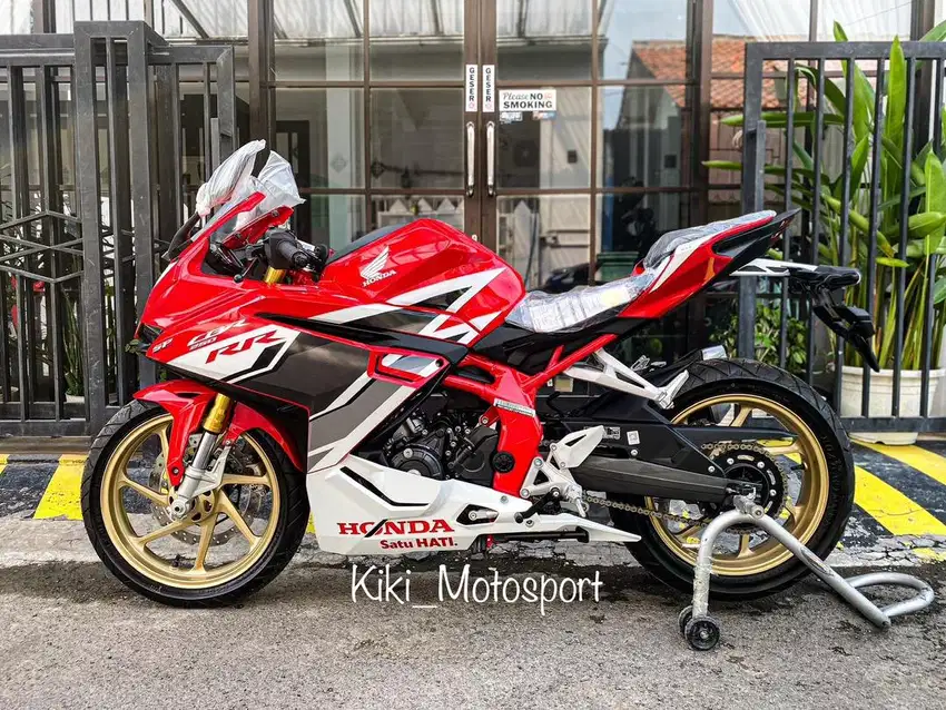 Cbr 250 rr abs sp qs 2025 kondisi baru gresh