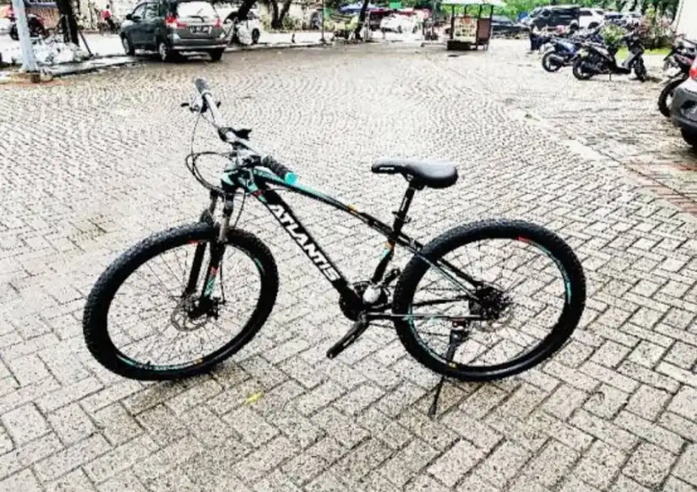 Jual 2 Sepeda Gunung MTB ukuran 27,5 inc