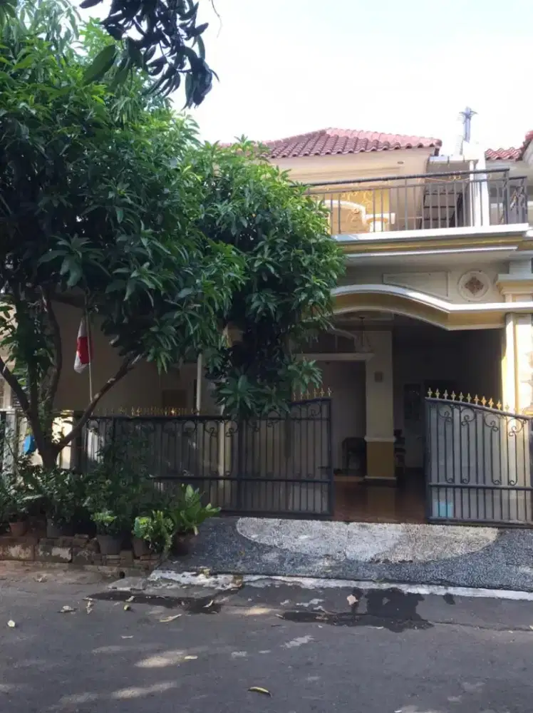 Dijual Rumah 2 Lantai Royal Residence Pulogebang