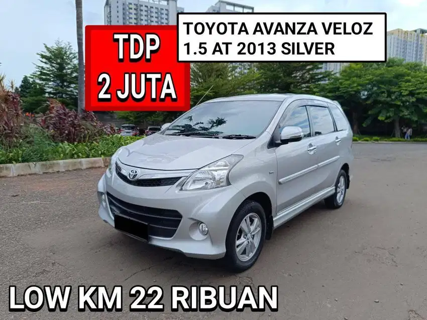 TOYOTA AVANZA VELOZ 1.5 AT 2013 SILVER PROMO MURAH DP MINIM 2 JUTA