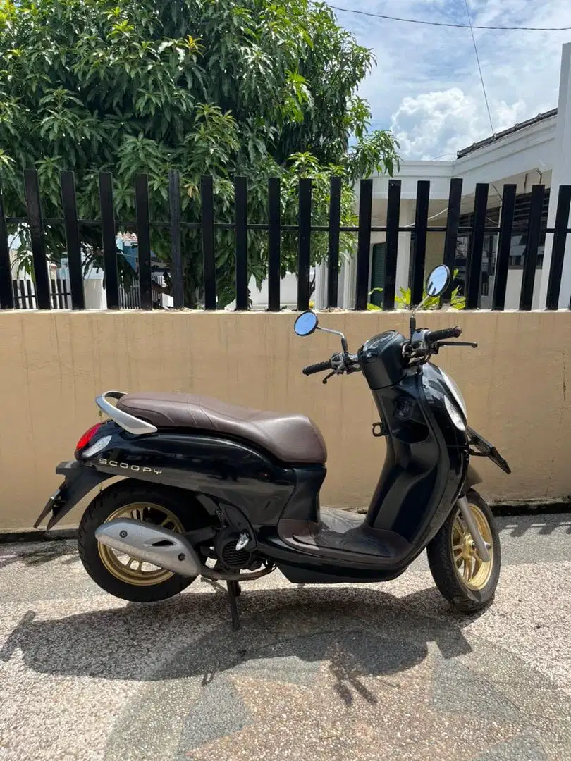 Scoopy Prestige 2021