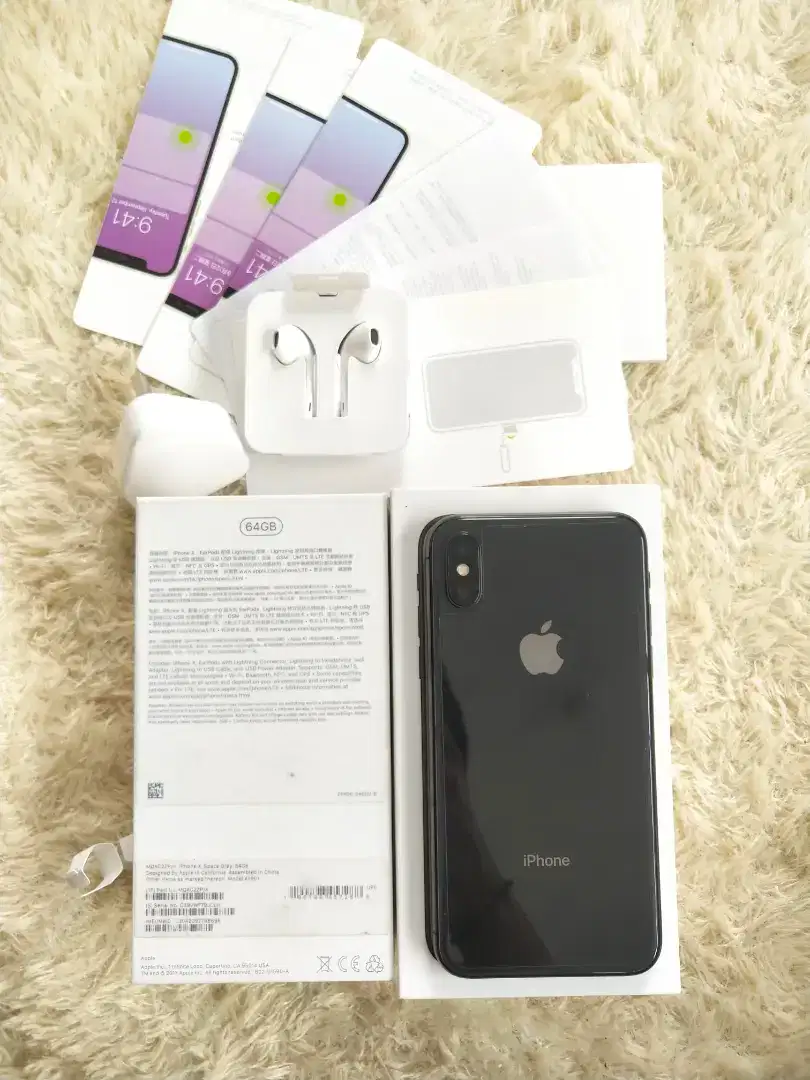 Iphone x 64 gb zp/a lengkap