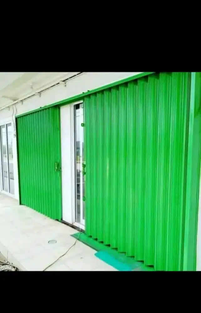 Rolling door dan folding gate