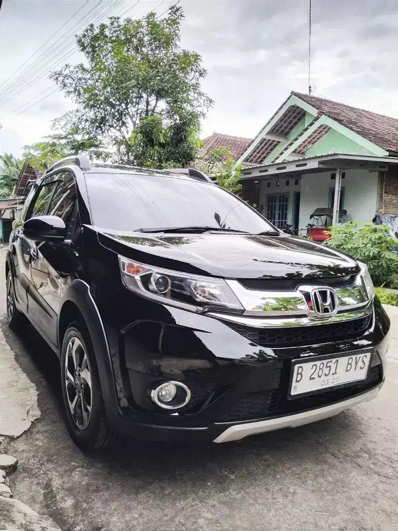 Honda BR-V E cvt automatic 2018