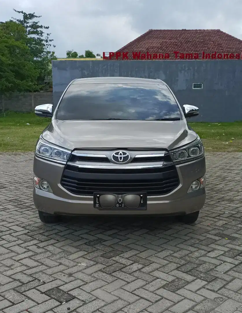 Innova Reborn 2016 V 2.0 bensin manual