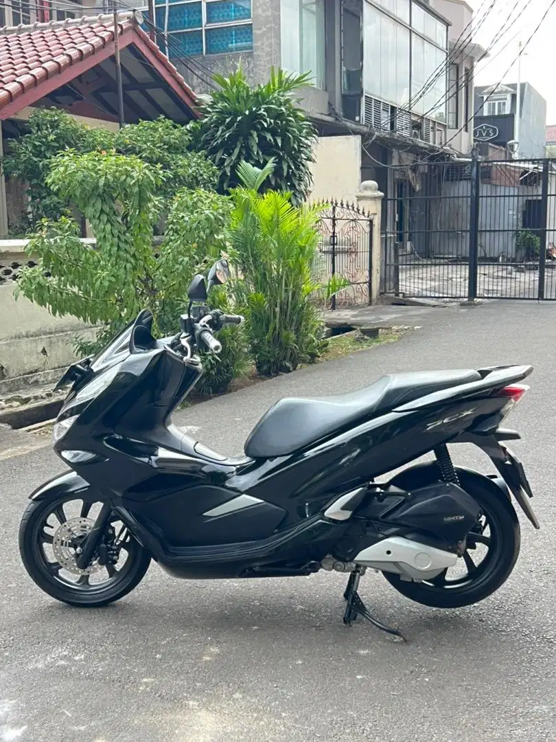 Honda PCX 150 CBS ISS Tahun 2018, Super Mulus Orisinil Siap Pakai