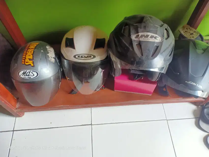 Helm Udah Gak Kepakai Lagi Jual Aja