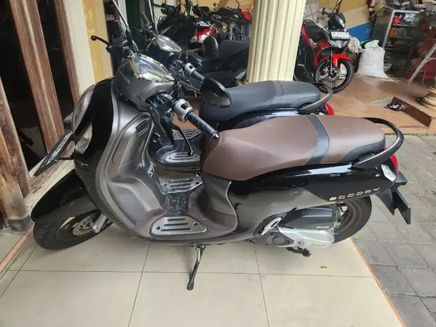 Scoopy 2022 keyless hitam emas Gbm