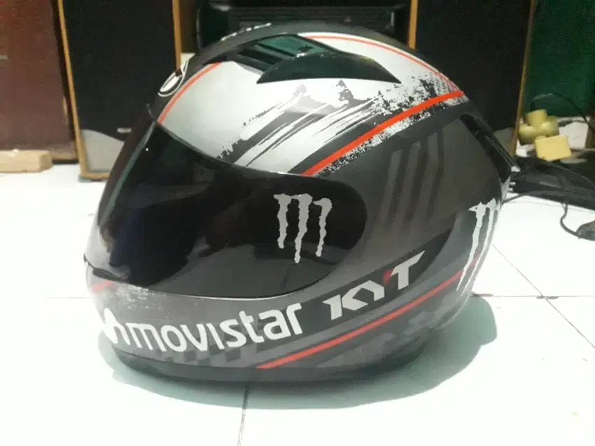 Helm KYT R10 Ukuran L (BT/TT Oke*)