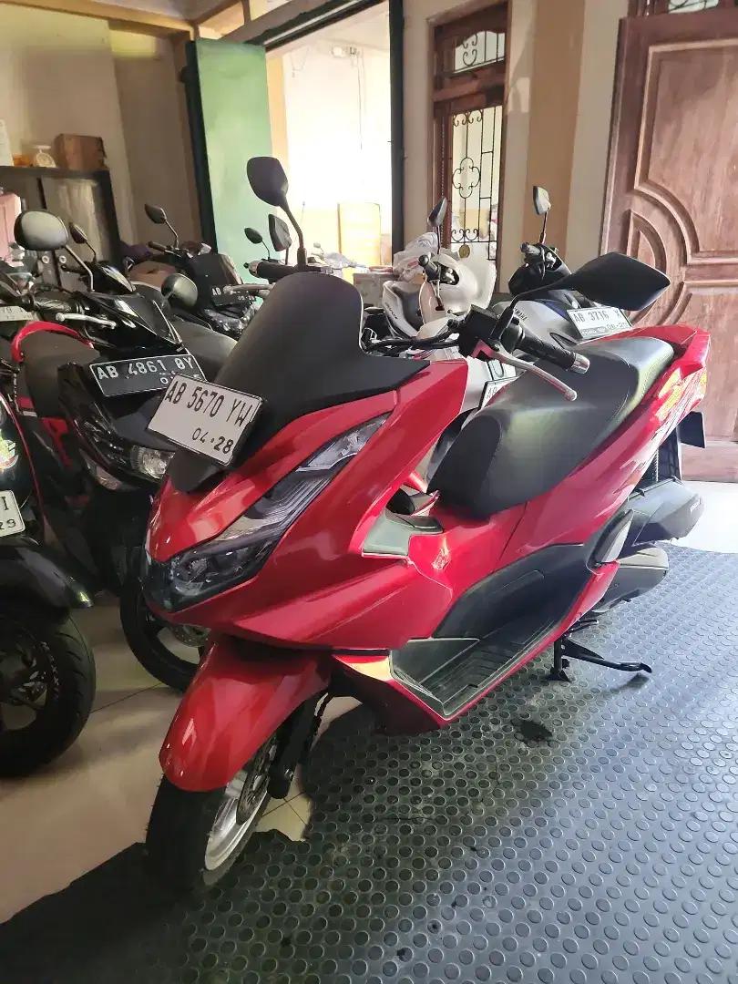 Pcx 160 merah 2023 Gbm