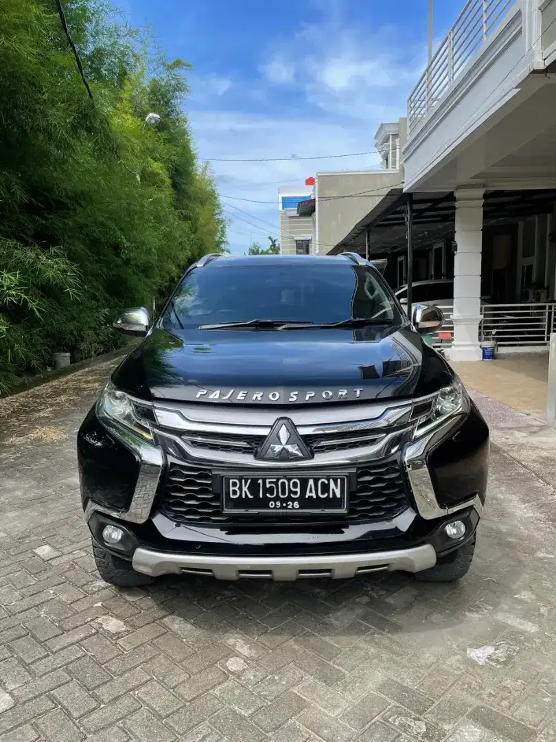 Dijual Mitsubishi Pajero sport Dakar 2016