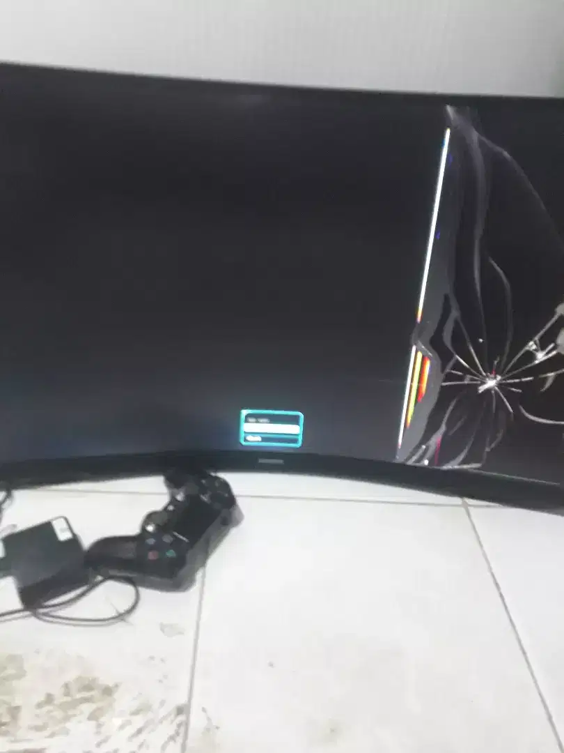 Jual stik PS + monitor Samsung curved 32in minus seperti di foto