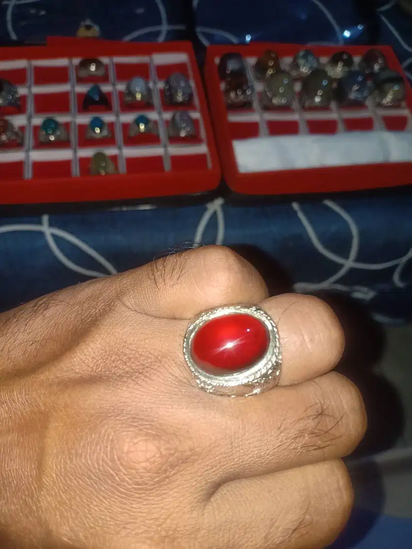 Cincin batu permata red garnet