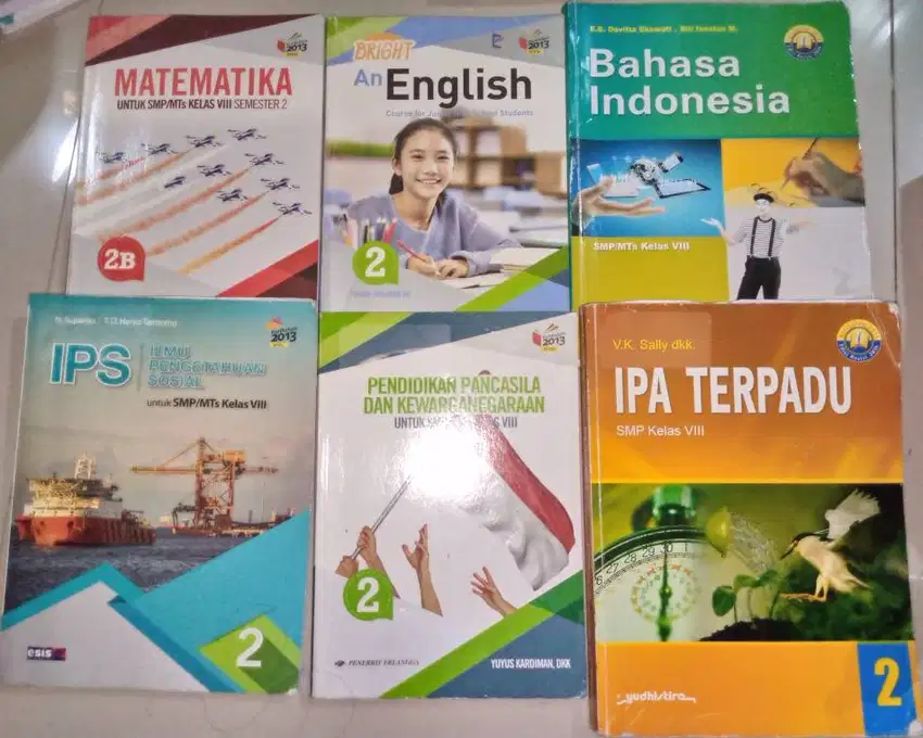 Paket buku (second) kelas VIII