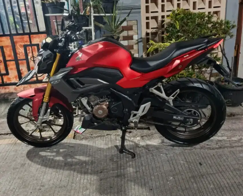 Honda CB 150R STREET