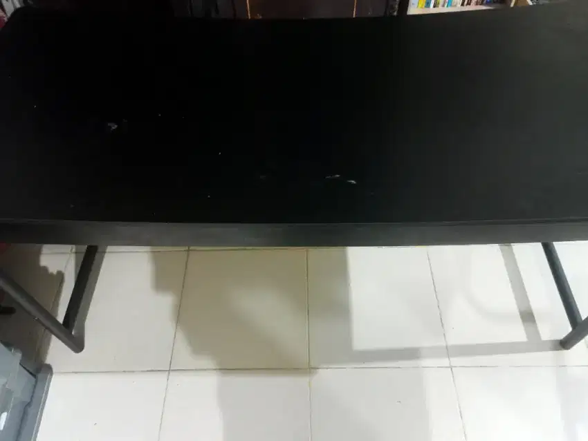 Dijual Meja portabel hitam